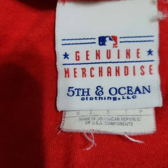 St Louis Cardinals Women's V-Neck T-Shirt Size Small - Picture 3 of 4